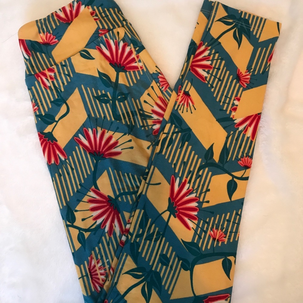 LulaRoe One Size Leggings